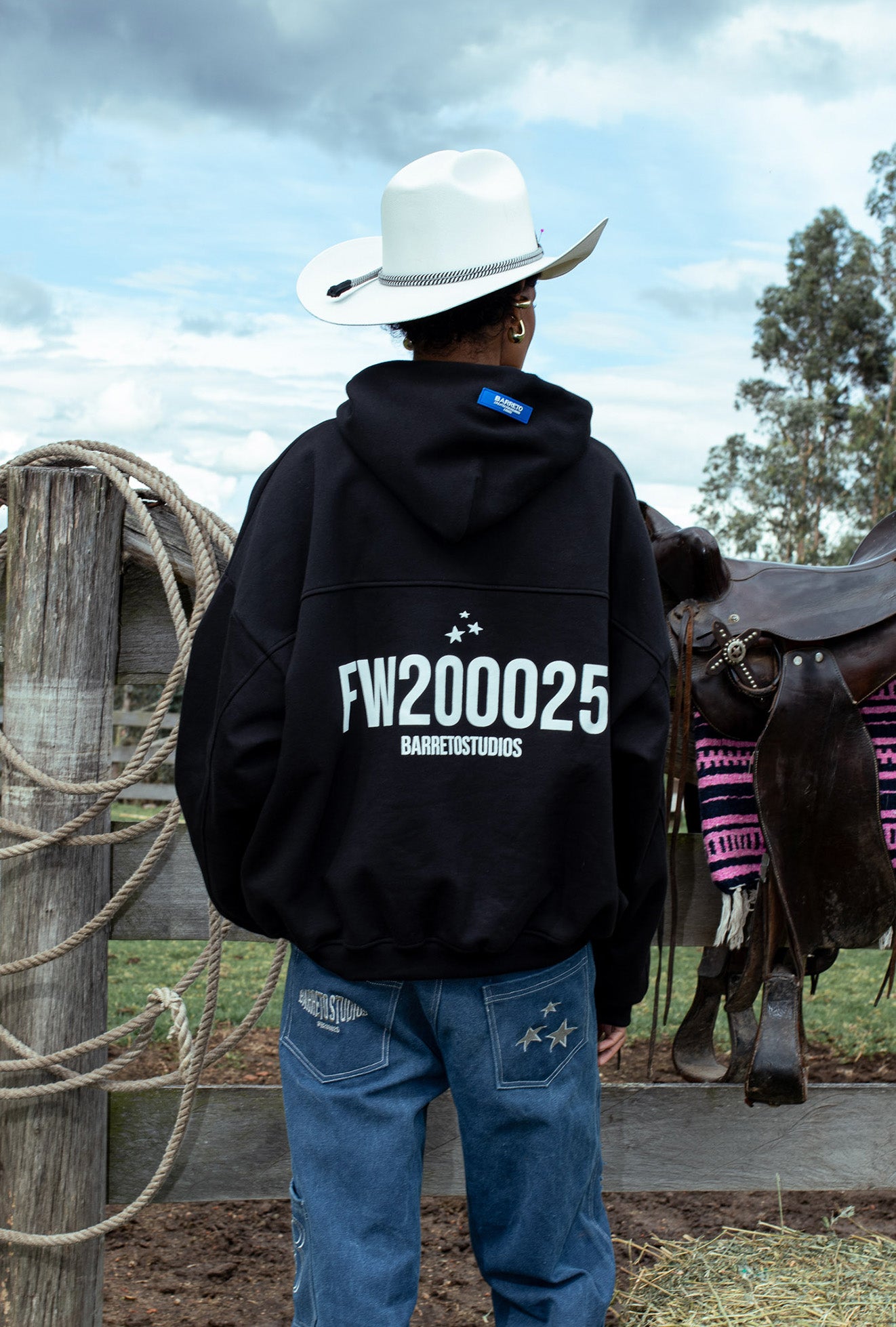 Hoodie Black Star