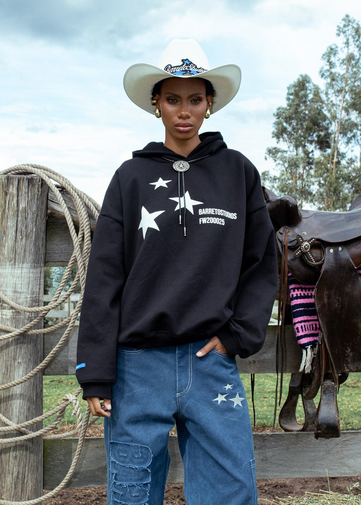 Hoodie Black Star