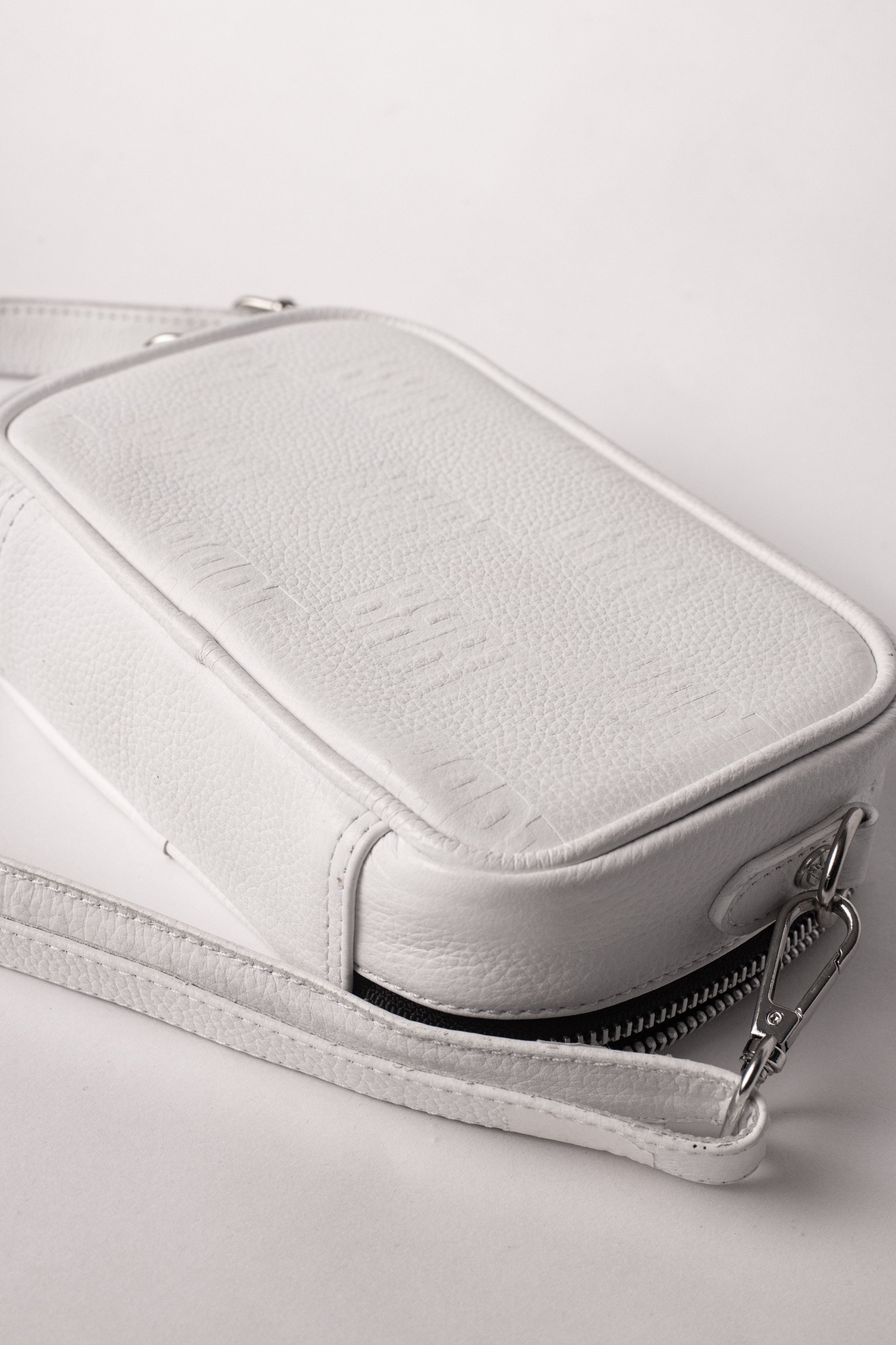 SHOULDER BAG - WHITE (100% LEATHER)