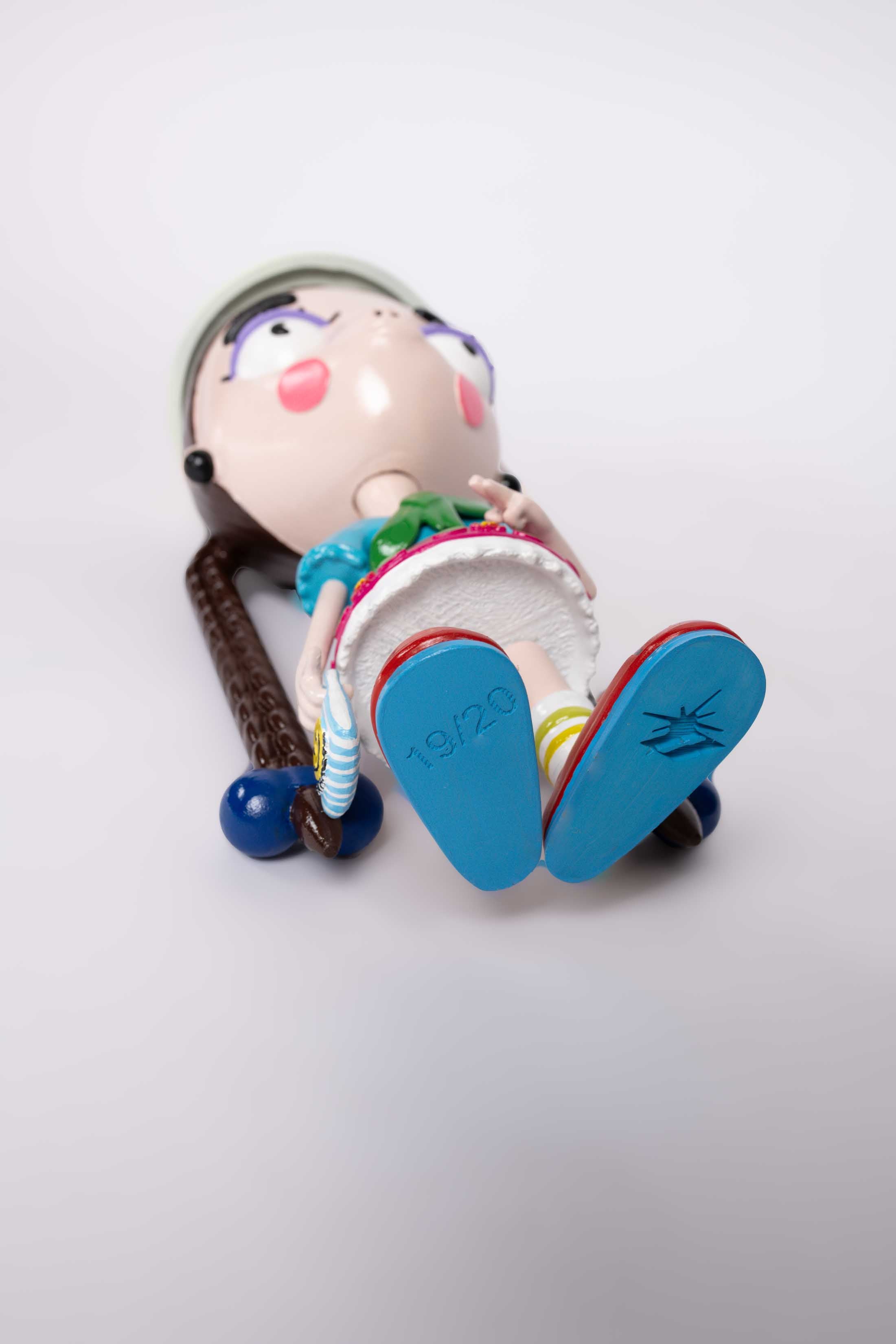 ART TOY " LA CHOLITA CUENCANA"