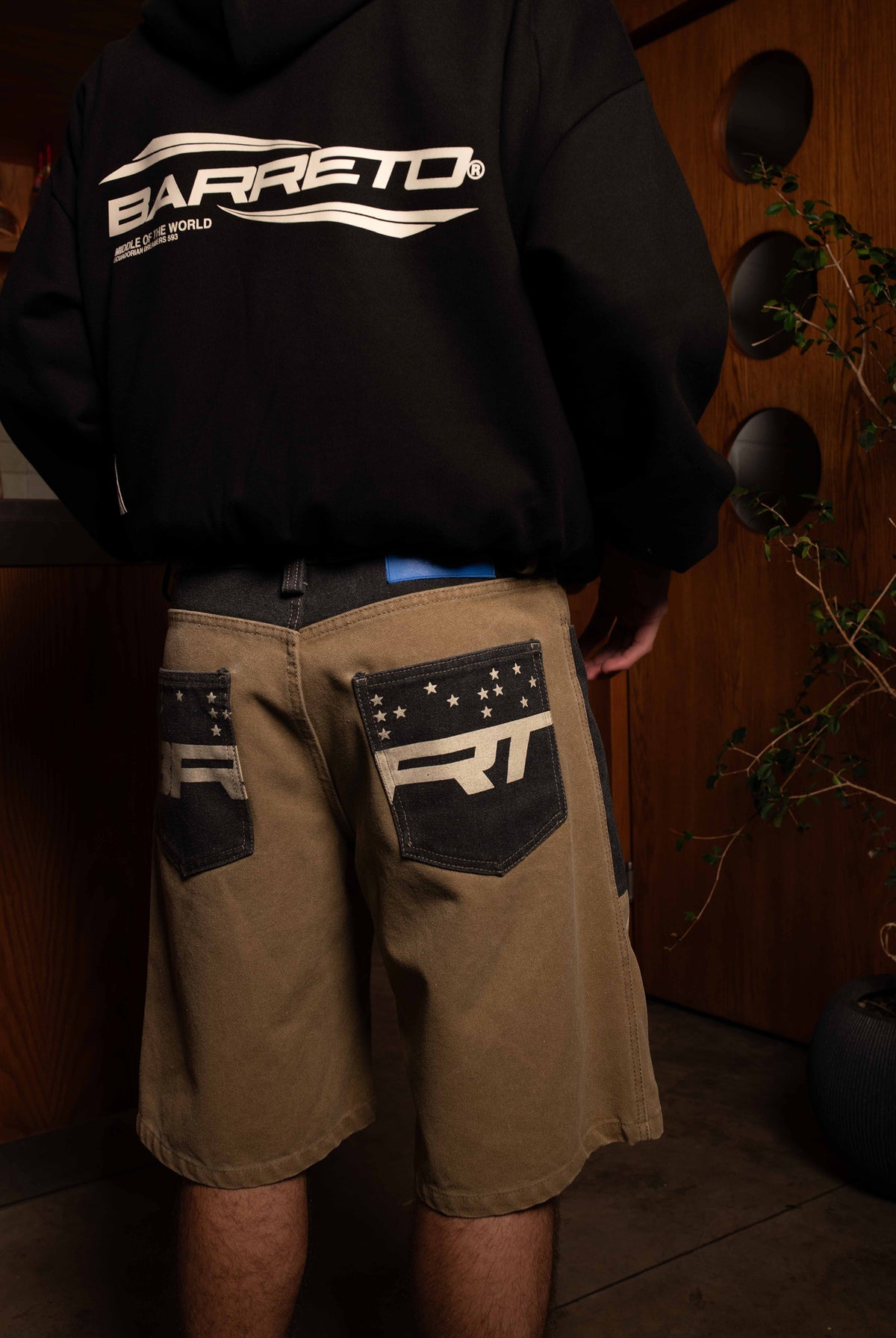 JORTS ARENA BLACK ICONS II (1of1)