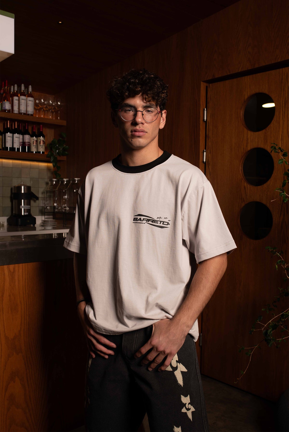 TSHIRT ICONS GREY BLACK